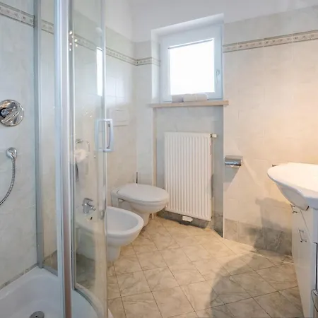 Apartment Leuchtenhof *
