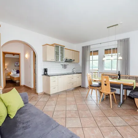 Apartment Leuchtenhof Kaltern