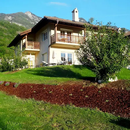 Leuchtenhof Apartment Kaltern